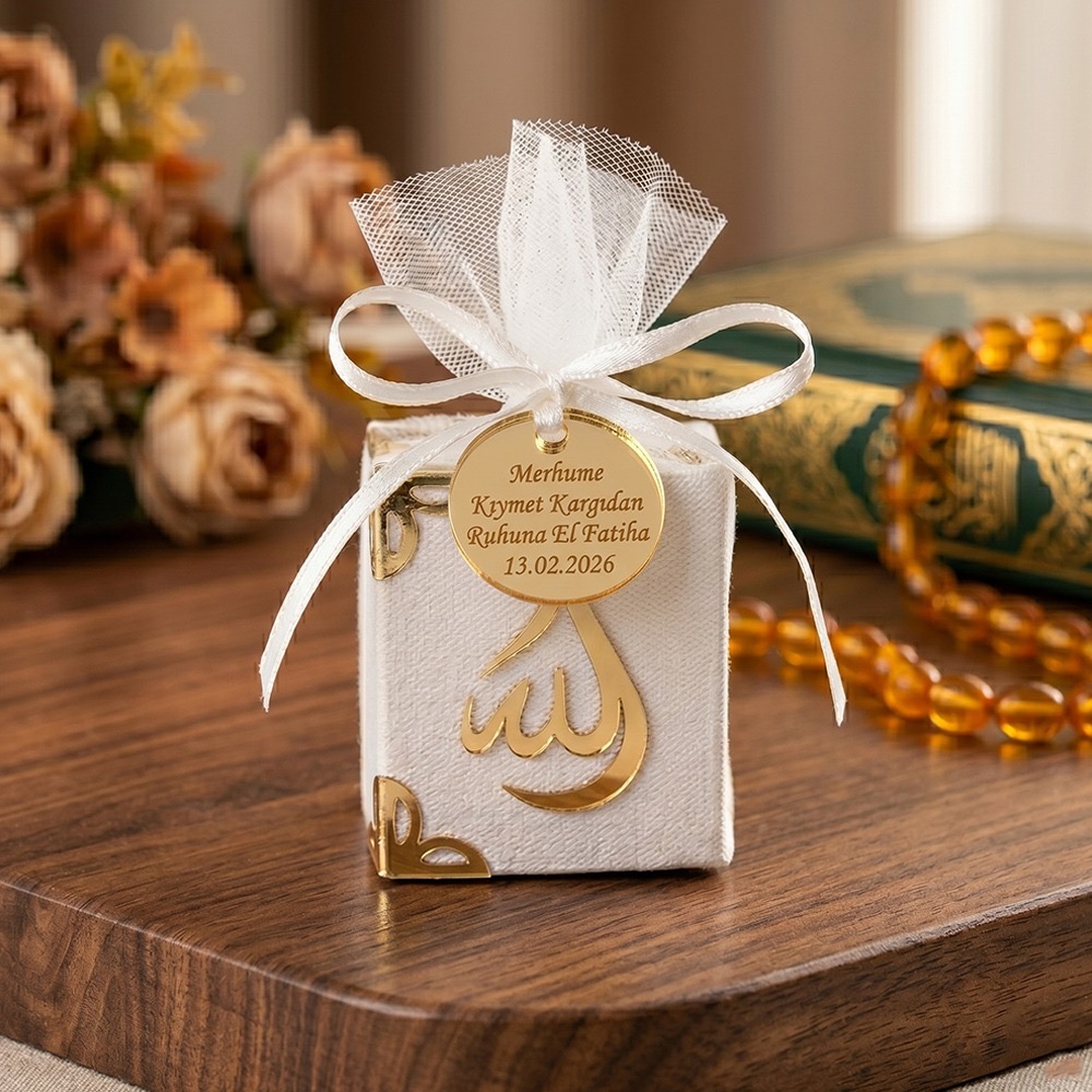 İsme Özel Tül Kese İçerisinde Mini Kuran Seti